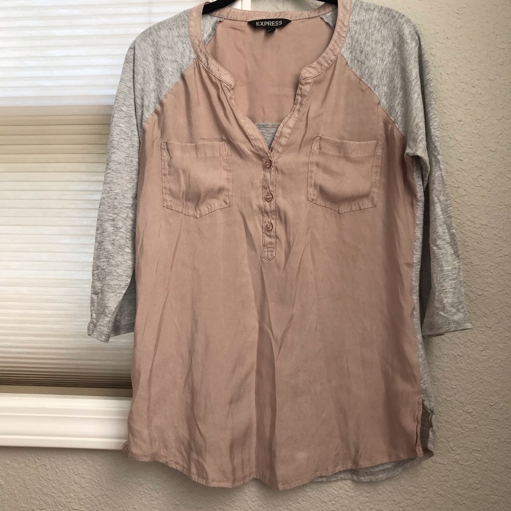 Express 3/4 Sleeve Raglan